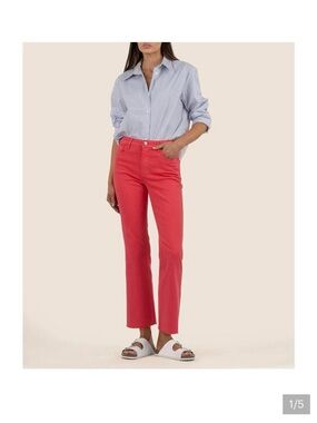 Kut from the Kloth “Strawberry” high rise ankle flare. Size 14